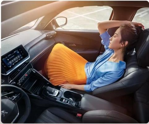 ?车内“炸弹”，，，，，，一定要小心这些隐形“杀手”