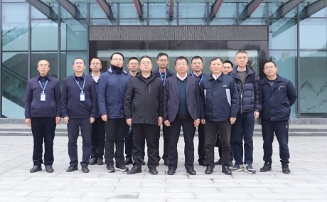 蒋文春率队莅临绵阳恒峰g22公司调研指导事情